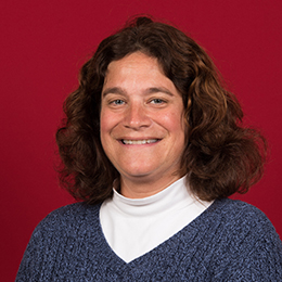 leda muller headshot 