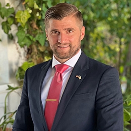 vitaliy panych headshot