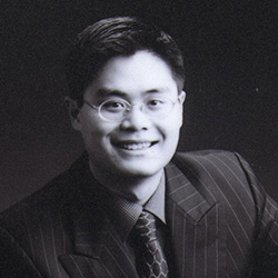 cooper chien headshot 