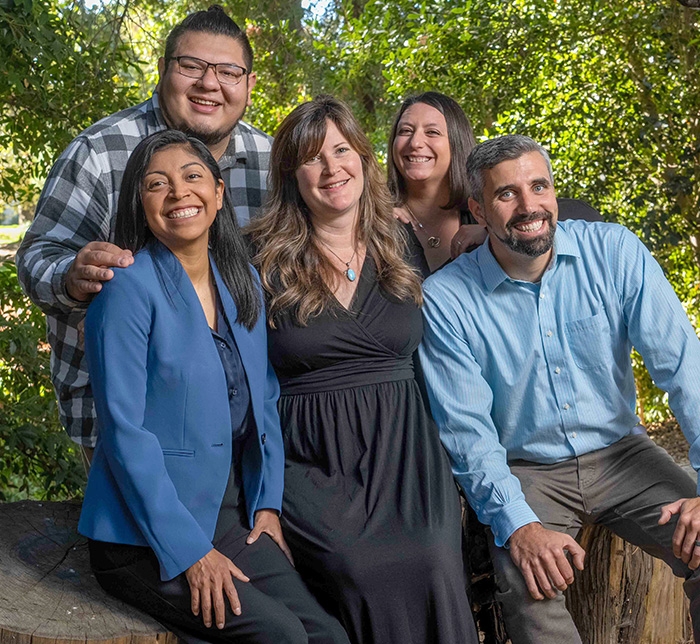 La Vida Dominican leadership team posing for photo as a group.