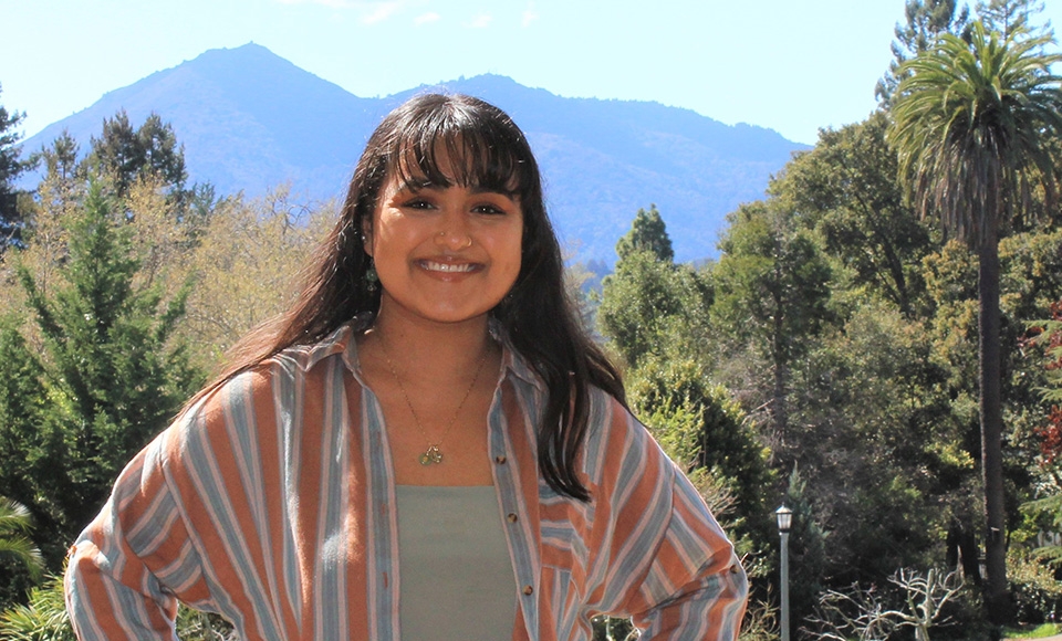 tighter student nurse melissa barroso photo for telenursing story