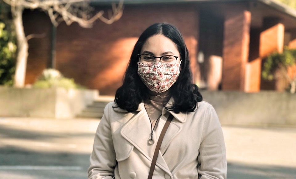 Transfer Student Jacquelyn Torres Wearing Protective Mask On Campus